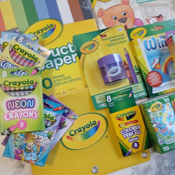 Crayola  Kids Fun Pack Bundle CRAYOLA 21 Pc - Picture 2 of 5